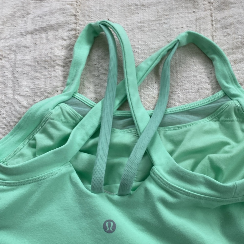 Bundle of two lululemon tank top size 4 - Picture 9 of 11